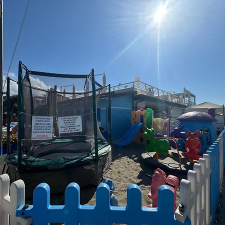 Hotel Bagno Stella Del Mare Марина-ди-Каррара Экстерьер фото